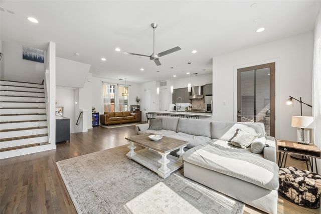5734 Oram Street 102, Dallas, TX 75206