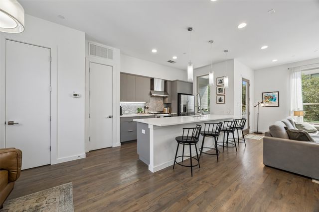 5734 Oram Street 102, Dallas, TX 75206