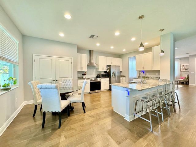 816 W ADALEE STREET, Tampa, FL 33603