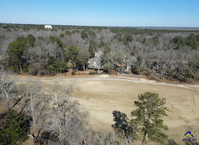 212 Falcon Crest, Warner Robins, GA 31088