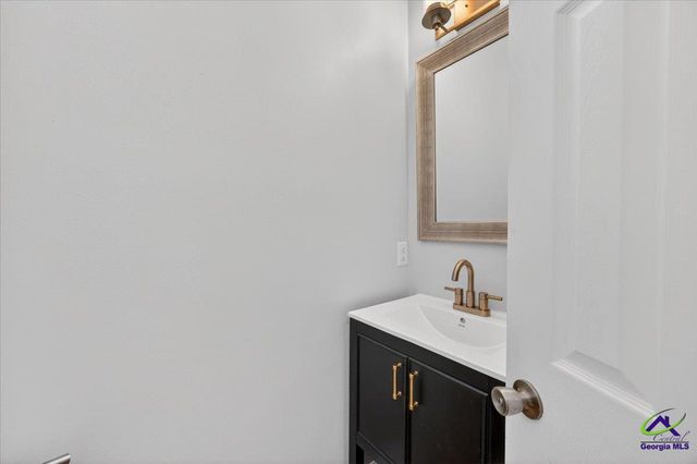 212 Falcon Crest, Warner Robins, GA 31088