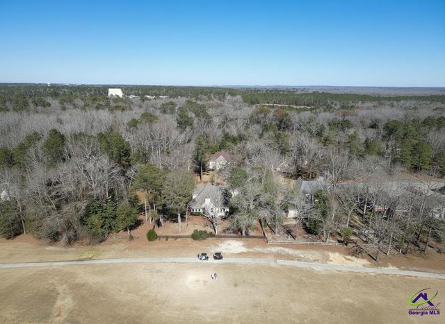 212 Falcon Crest, Warner Robins, GA 31088