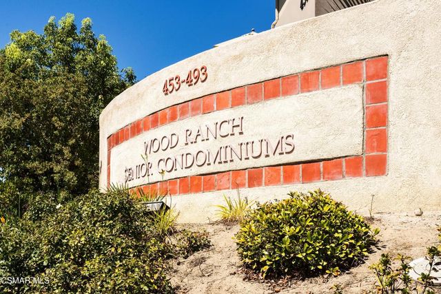 493 Country Club Drive 228, Simi Valley, CA 93065