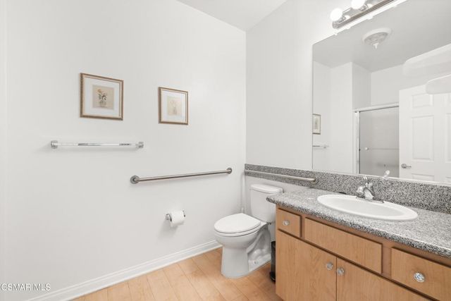 493 Country Club Drive 228, Simi Valley, CA 93065