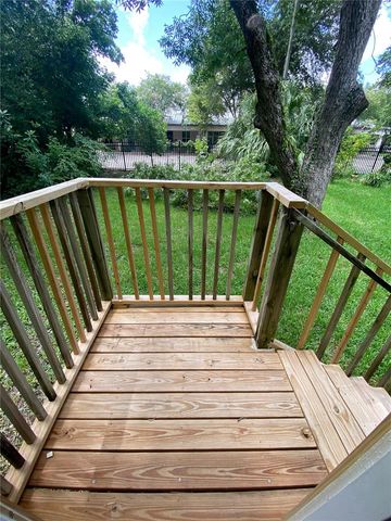 507 NW 6TH AVENUE, Gainesville, FL 32601