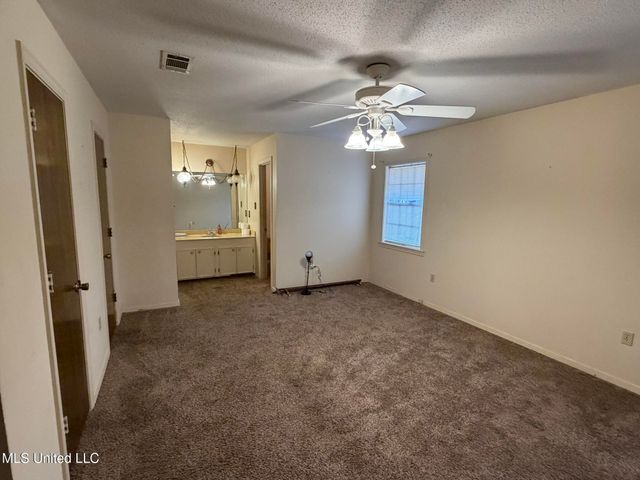 315 Cedarwood Drive, Jackson, MS 39212