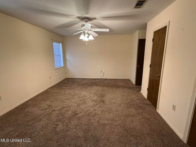 315 Cedarwood Drive, Jackson, MS 39212