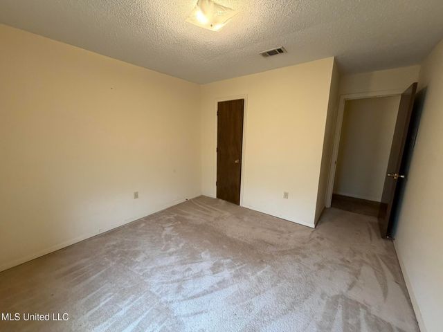 315 Cedarwood Drive, Jackson, MS 39212