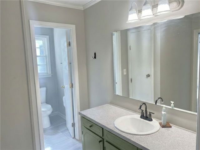 301 Edgewood Avenue, Belton, SC 29627