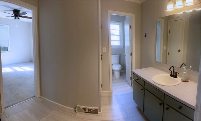 301 Edgewood Avenue, Belton, SC 29627