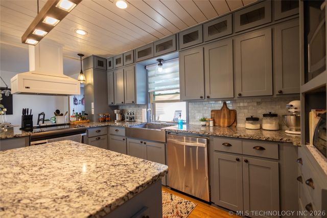 2020 Martin, Sulphur, OK 73086