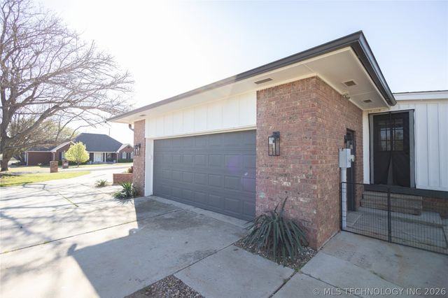 2020 Martin, Sulphur, OK 73086