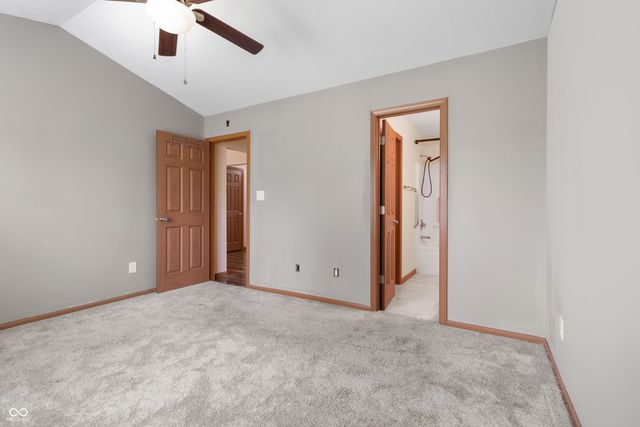 164 Meadow Glen Drive, Avon, IN 46123