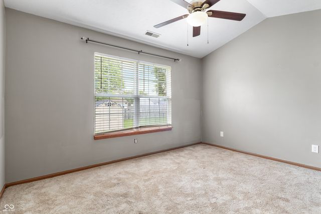 164 Meadow Glen Drive, Avon, IN 46123