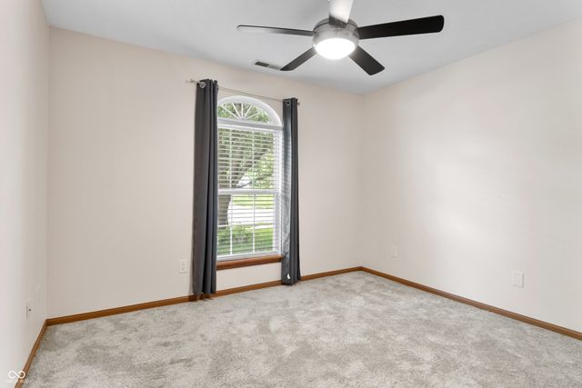 164 Meadow Glen Drive, Avon, IN 46123