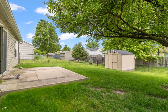 164 Meadow Glen Drive, Avon, IN 46123