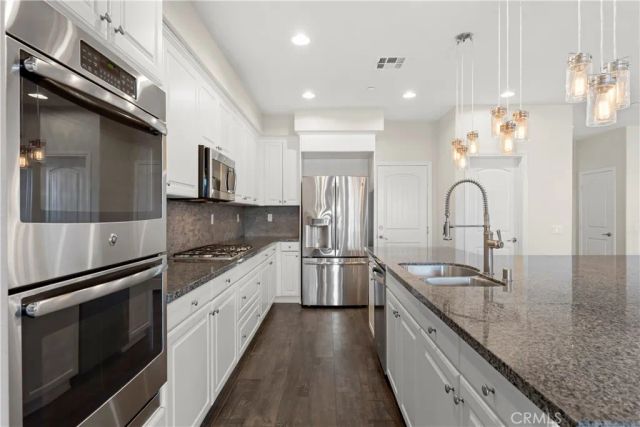 31784 Desert Holly, Murrieta, CA 92563
