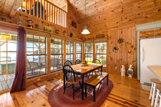 2185 Lake Marion Shores Road, Summerton, SC 29148