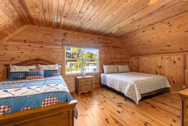 2185 Lake Marion Shores Road, Summerton, SC 29148