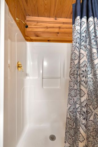 2185 Lake Marion Shores Road, Summerton, SC 29148