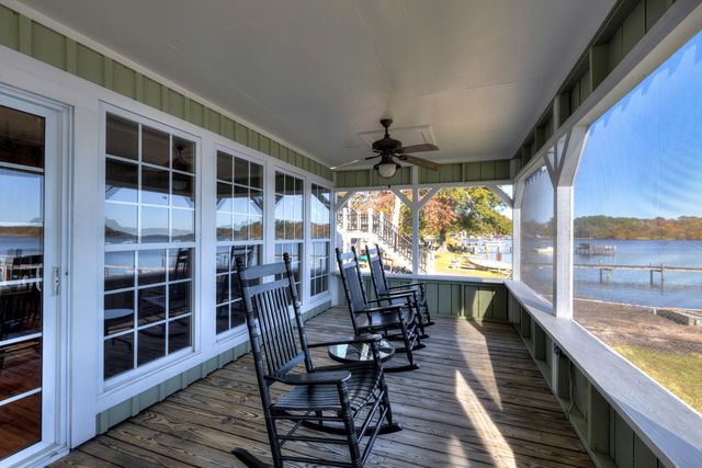 2185 Lake Marion Shores Road, Summerton, SC 29148