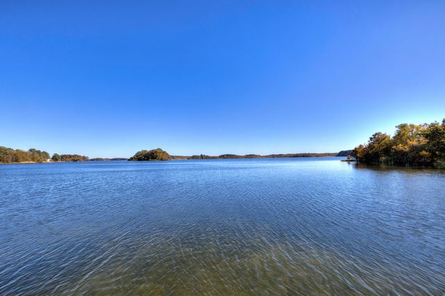 2185 Lake Marion Shores Road, Summerton, SC 29148