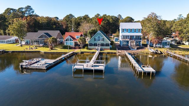 2185 Lake Marion Shores Road, Summerton, SC 29148
