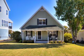 2185 Lake Marion Shores Road, Summerton, SC 29148