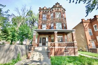 2537 N KILDARE Avenue 3, Chicago, IL 60639
