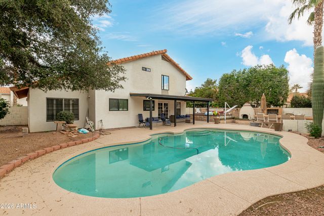 987 E DIVOT Drive, Tempe, AZ 85283