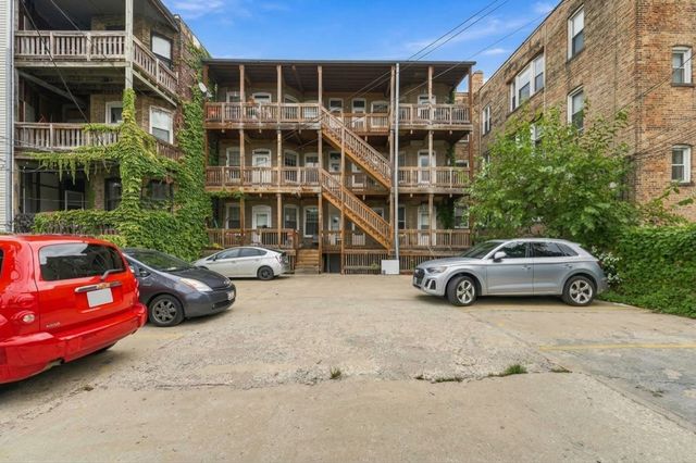 4540 N Sheridan Road 2, Chicago, IL 60640