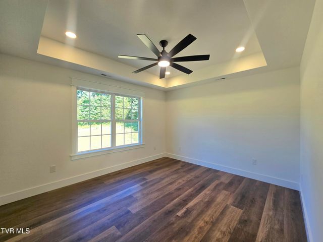 372 Wiltshire Drive, Johnson City, TN 37615