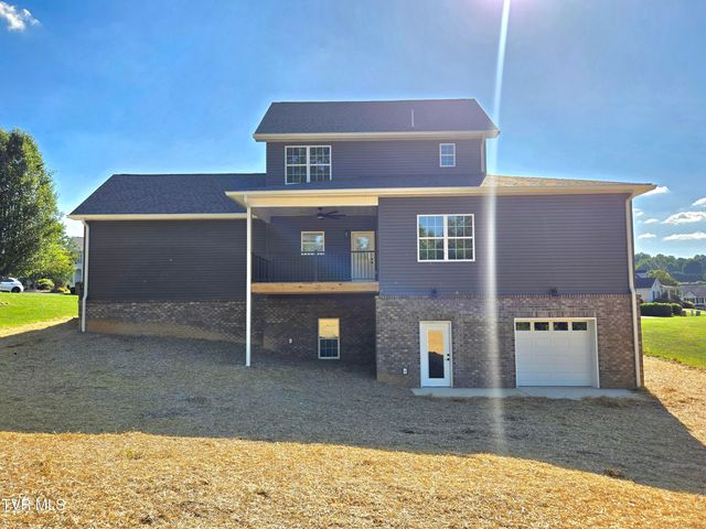 372 Wiltshire Drive, Johnson City, TN 37615