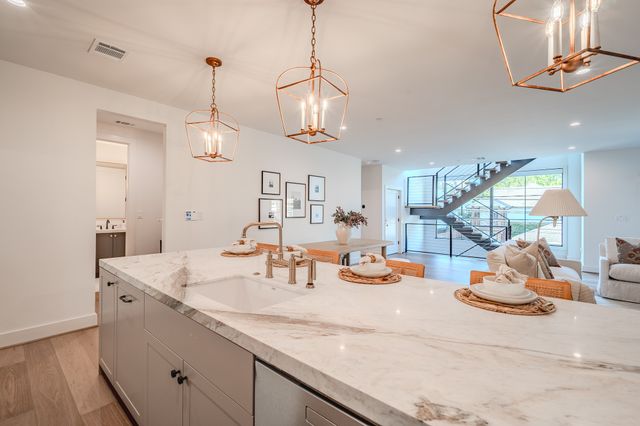 4128 University Boulevard 5, University Park, TX 75205