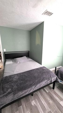 2031 4TH STREET, Sarasota, FL 34237