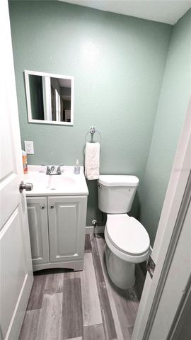 2031 4TH STREET, Sarasota, FL 34237