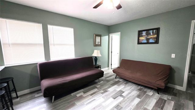 2031 4TH STREET, Sarasota, FL 34237