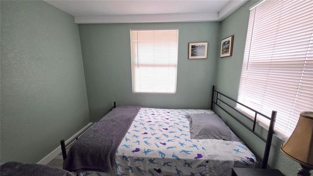 2031 4TH STREET, Sarasota, FL 34237