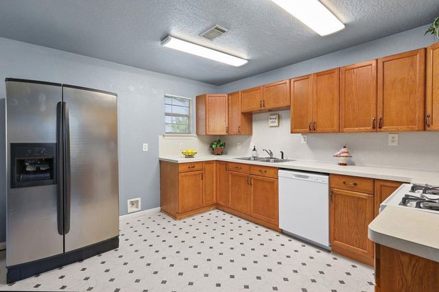 7417 Stephanie Drive, Deer Park, TX 77536