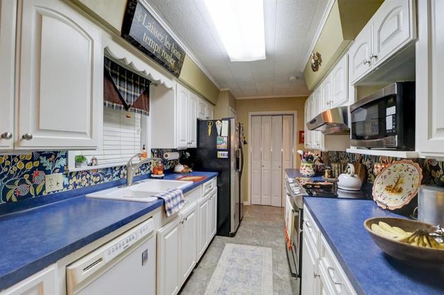 300 Madison Street, Sulphur, LA 70663