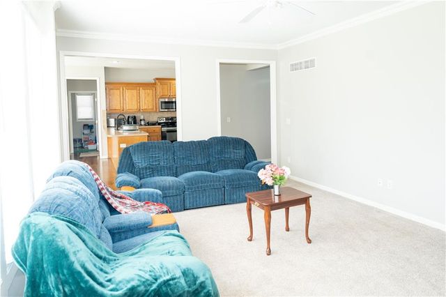 21715 W 96th Street, Lenexa, KS 66220