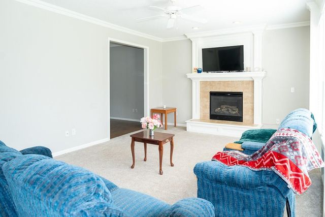 21715 W 96th Street, Lenexa, KS 66220