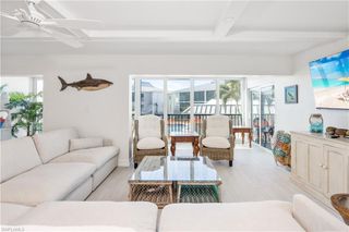 1341 Middle Gulf DR 1A, Sanibel, FL 33957