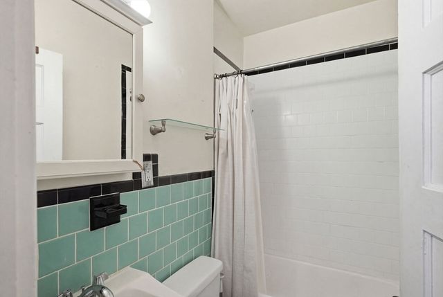 386 Commonwealth Ave 61, Boston, MA 02215