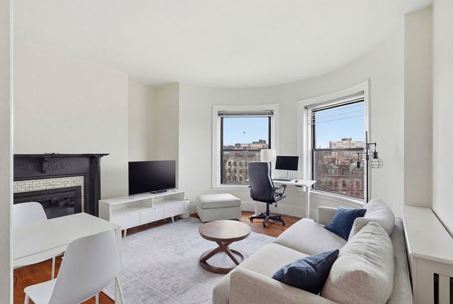 386 Commonwealth Ave 61, Boston, MA 02215