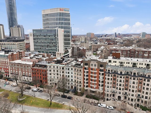 386 Commonwealth Ave 61, Boston, MA 02215