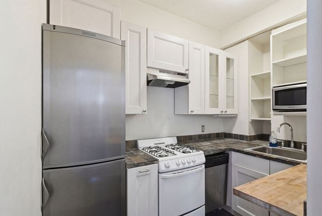 386 Commonwealth Ave 61, Boston, MA 02215