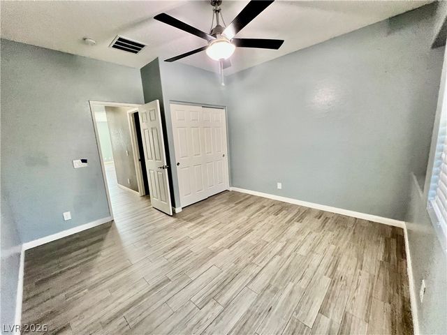 8667 Moon Crater Avenue, Las Vegas, NV 89178