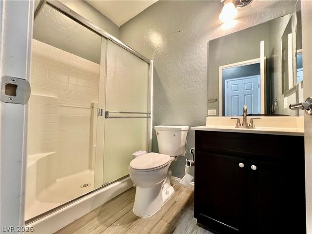 8667 Moon Crater Avenue, Las Vegas, NV 89178