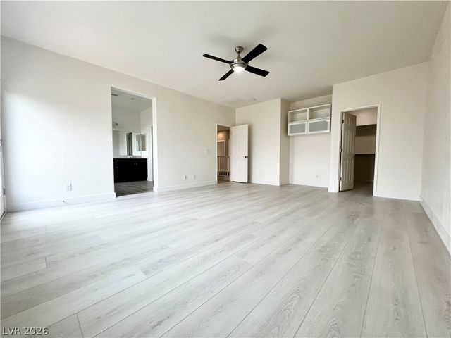 8667 Moon Crater Avenue, Las Vegas, NV 89178